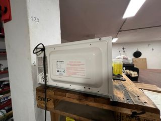 Microondas Orbegozo Blanco