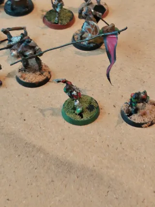 Figuras Orcos y Goblins ESDLA Warhammer