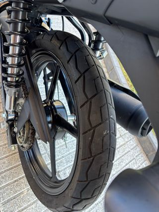 Yamaha Ys125 Negra y Blanca