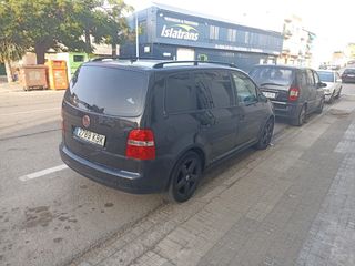 Volkswagen Touran 2005