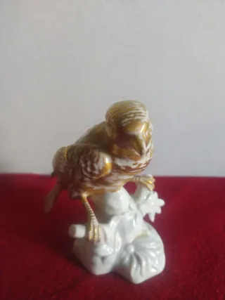 Statuetta uccello ceramica bianca oro