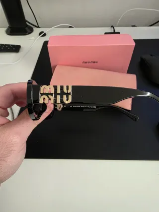 Occhiali da sole Miu Miu neri