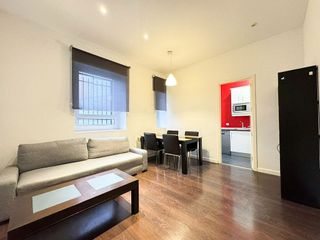 Piso en venta en Palos de Moguer en Madrid