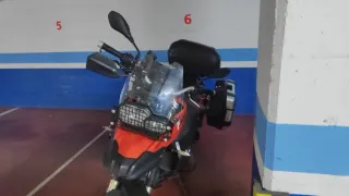 BMW F800 GS Naranja y Negra