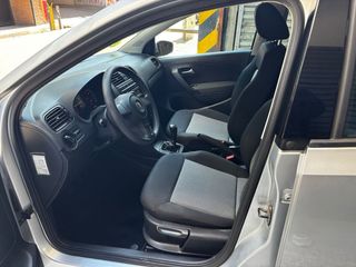 Volkswagen Polo 1.4cc gasolina 2010  135.500 Kms