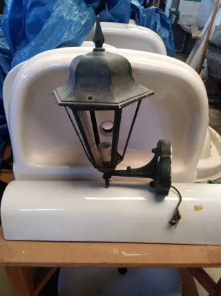 Farol de pared metal y cristal