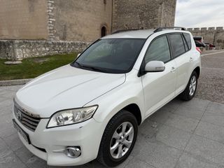 Toyota RAV4 2010