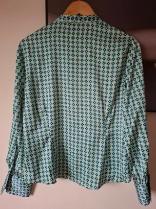 Camisa Zara geométrica