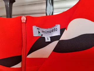 Vestido Minueto Rojo Estampado Labios Talla S