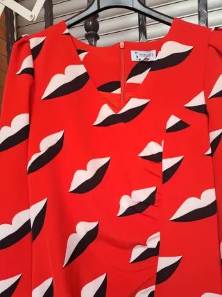 Vestido Minueto Rojo Estampado Labios Talla S