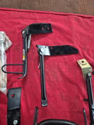 Lote caballetes moto varios modelos