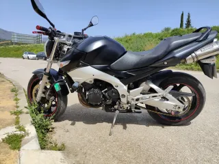 Suzuki GSR 600 Naked 2006