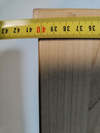 Pareja de armarios de madera y cristal