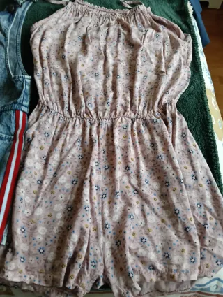 Mono corto floral rosa