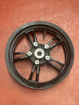 Llanta Delantera Daelim S3 2012