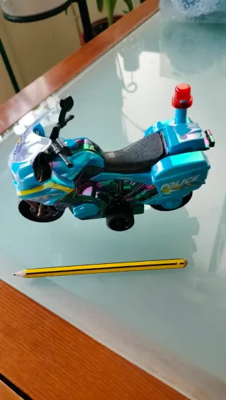 Moto Policía Infantil con Luz y Sonido