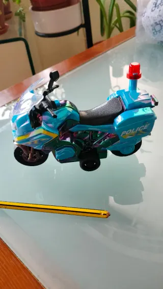 Moto Policía Infantil con Luz y Sonido