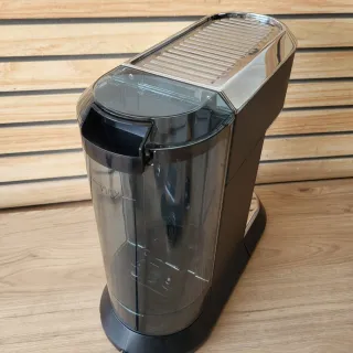 Cafetera DeLonghi Dedica EC685.BK Espresso