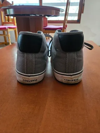 Zapatillas Converse grises altas