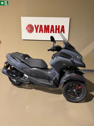 Yamaha Tricity 300 Gris