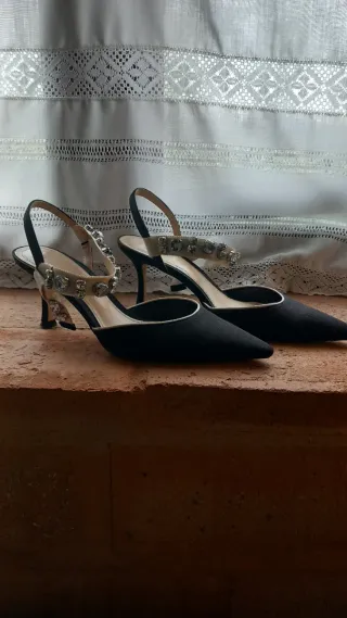 Sandalias Zara fiesta negras y plateadas T37