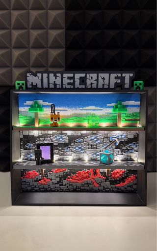 Espositore Minecraft Kinder