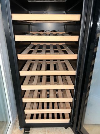 Vinoteca Klarstein Barossa 38 botellas