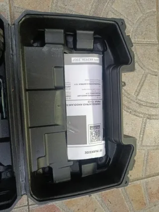 Mini Rebarbadora Parkside 12V