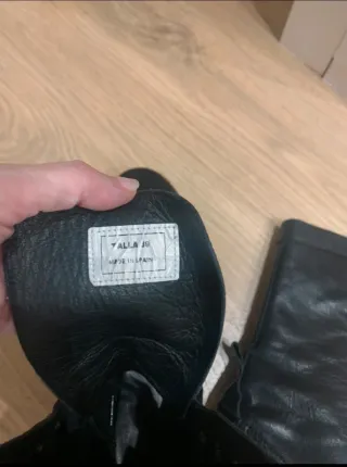 Botas Hakei Piel Media Caña Negras