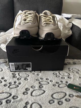 Zapatillas Nike Beige/Blanco