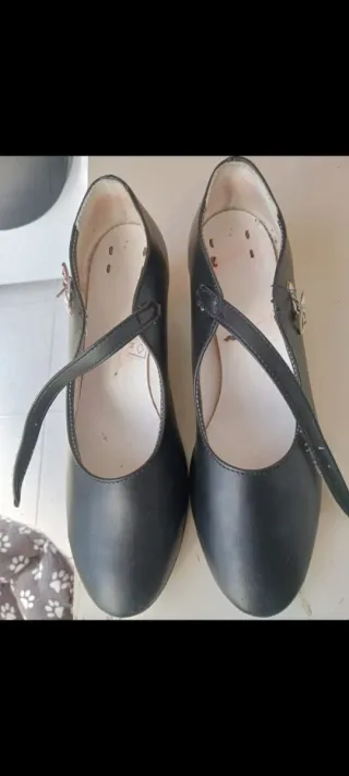 Zapatos Sevillanas Negros