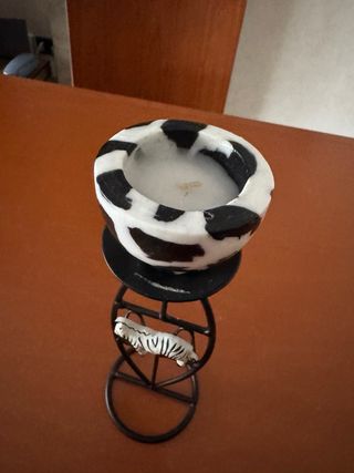 Portacandele decorativo con zebra