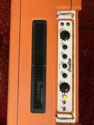 Orange AD30R con Flightcase