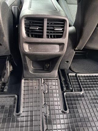 Peugeot Rifter 2021 7 plazas 130cv