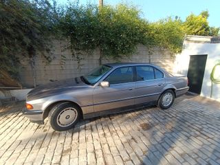 BMW 728i un propietario nacional 160.000 km Año 98