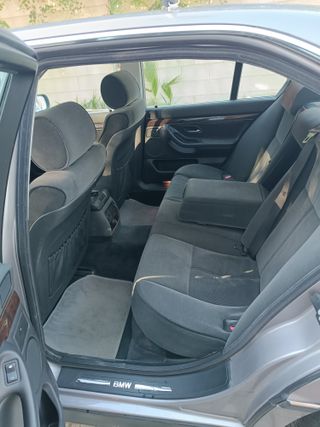 BMW 728i un propietario nacional 160.000 km Año 98