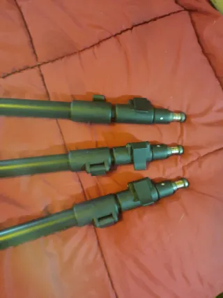 3 Trípodes para Cámara/Focos nuevos.