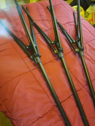 3 Trípodes para Cámara/Focos nuevos.