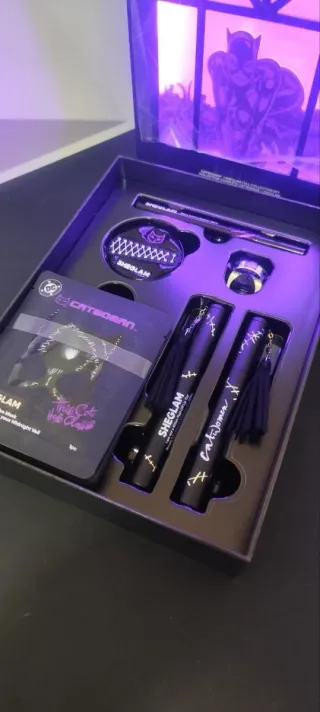 Sheglam Catwoman Set Maquillaje Nuevo