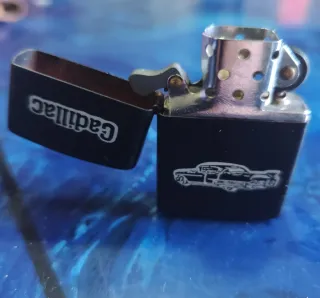Accendino Vintage Zippo Cadillac