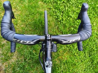 Bicicleta Dedacciai Super Scuro, con Ultegra Di2