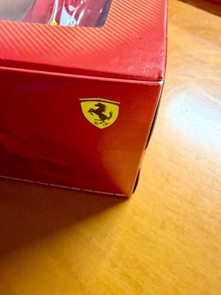 Ferrari F2012  Fernando Alonso Hot Wheels 1/18