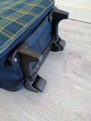 Trolley de viaje a cuadros