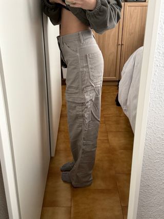Pantalón cargo H&M gris