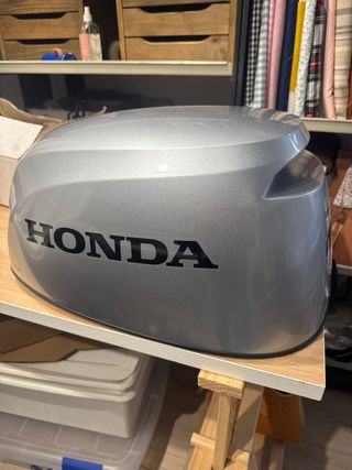 Tapa motor fueraborda Honda 20hp