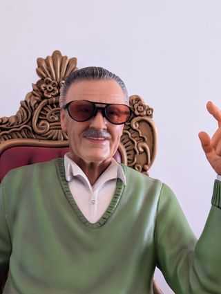 Figura Stan Lee The King of Cameos Beast Kingdom