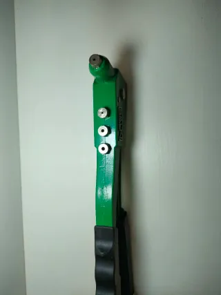 Remachadora SALKI con brocas y remaches