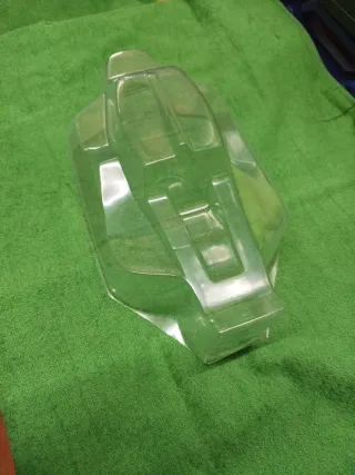 Carrocería transparente XRAY XB8 Nitro y Eco