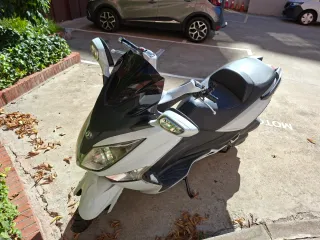 SYM GTS 300 Maxi Scooter 57056km. Barcelona