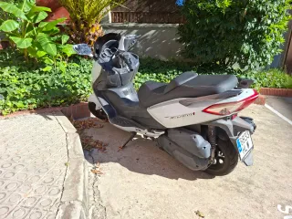 SYM GTS 300 Maxi Scooter 57056km. Barcelona